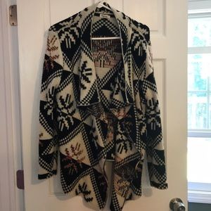 Dygarni Sweater